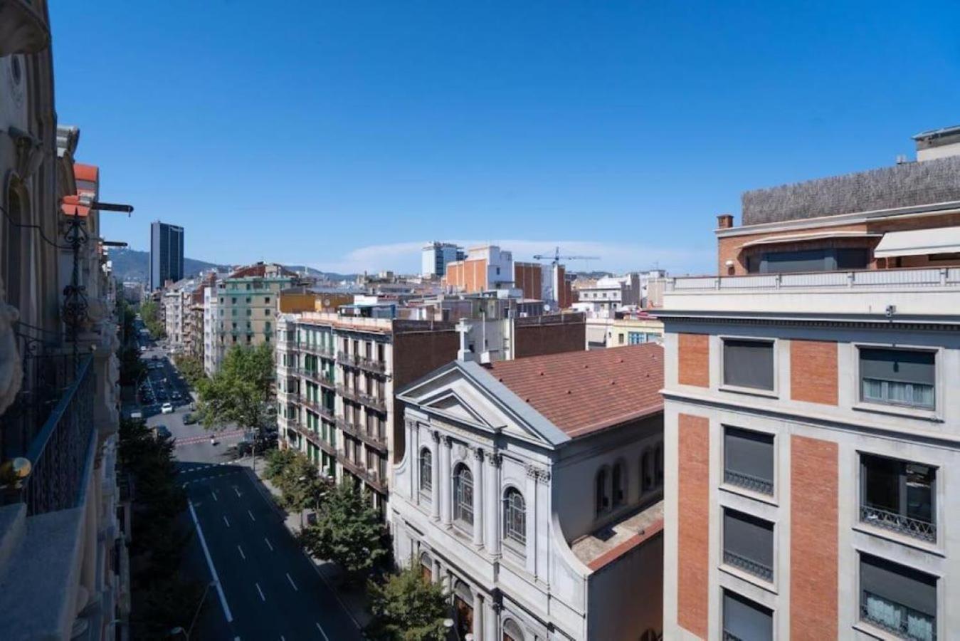 Salonga - 1 Bedroom And Balcony In Eixample Esquerra Барселона Екстер'єр фото